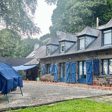 Double & Family Rooms In Tranquility In Blue Saint-Mars-sur-la-Futaie Extérieur photo