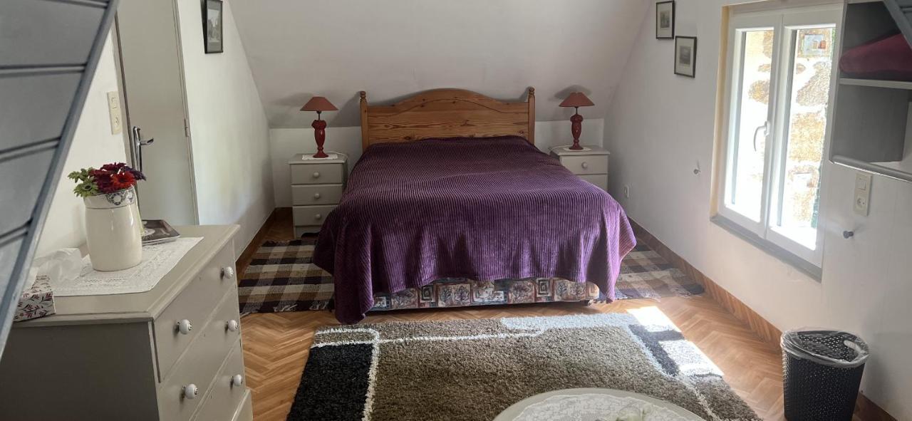 Double & Family Rooms In Tranquility In Blue Saint-Mars-sur-la-Futaie Extérieur photo